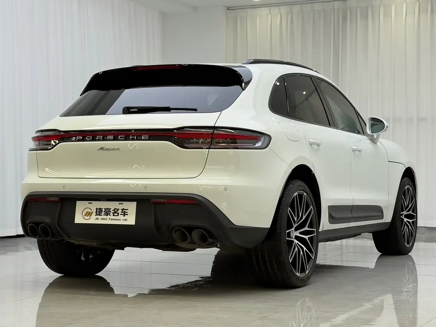 Porsche Macan 2022 Macan 2.0T фото 15