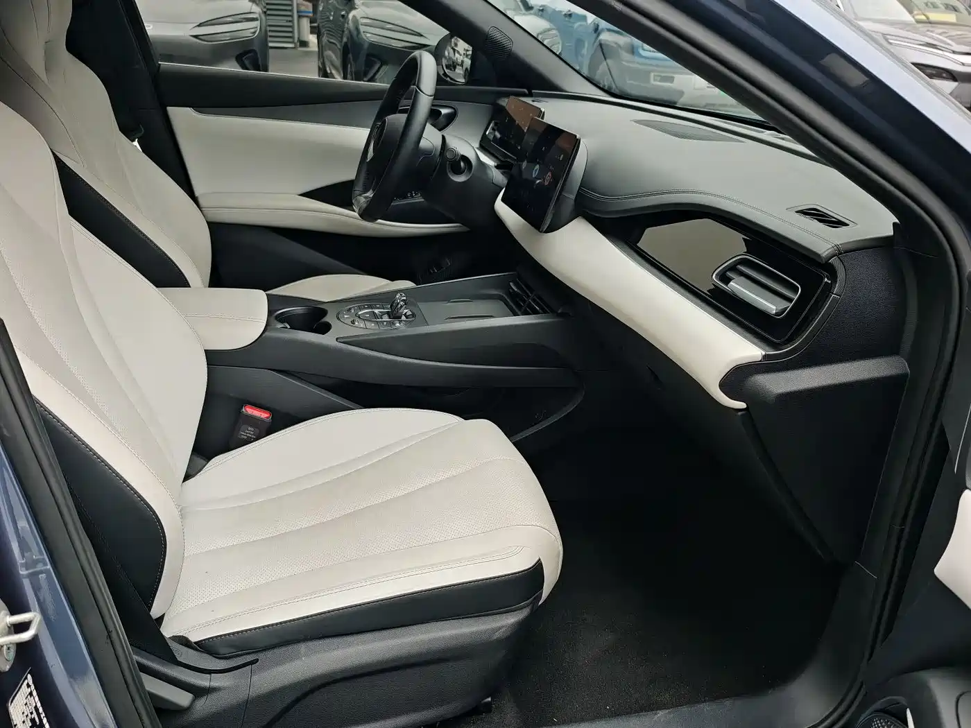BYD Seal 06 New Energy 2024 DM-i 80KM Luxury фото 22