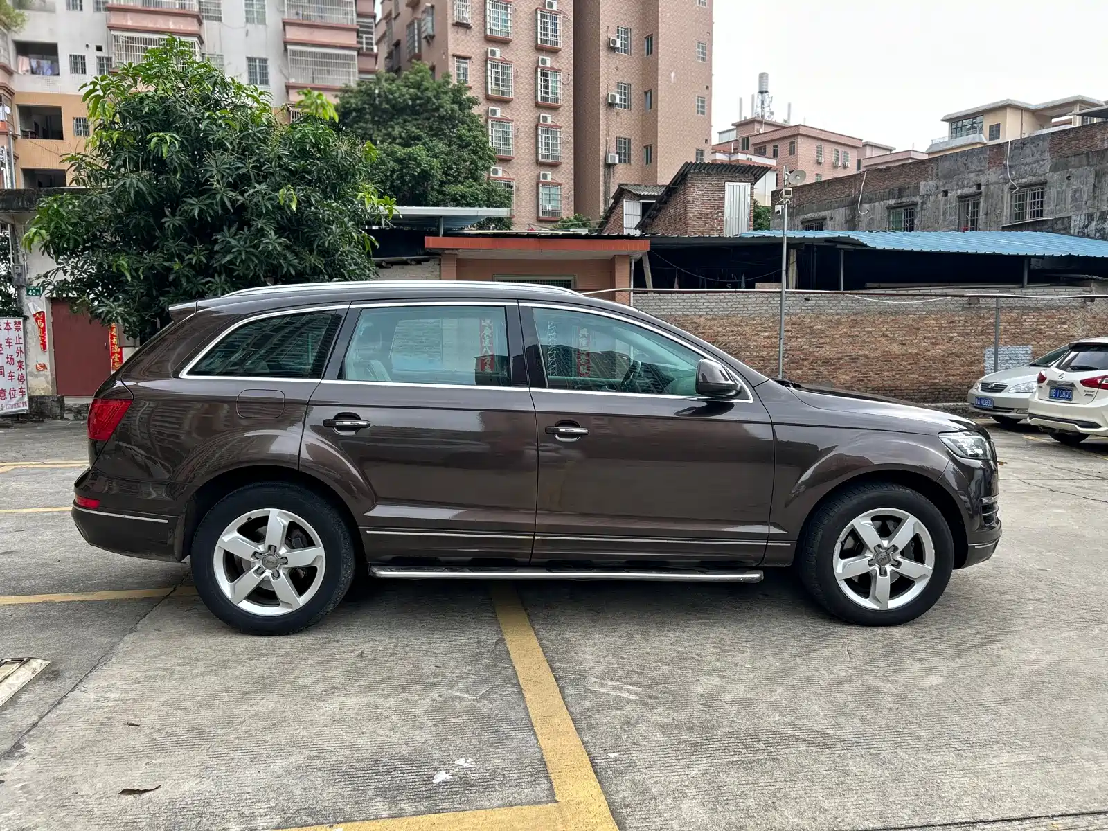 Фото 8 - Audi Q7