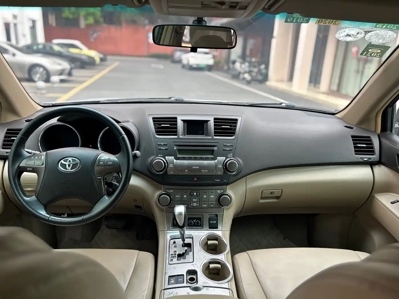 Toyota Highlander 2009 3.5L 4WD 7-seater Luxury Edition фото 21