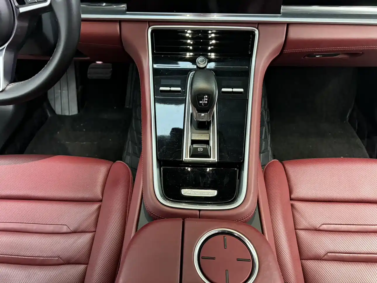 Porsche Panamera 2017 Panamera Executive Long Wheelbase 3.0T фото 9