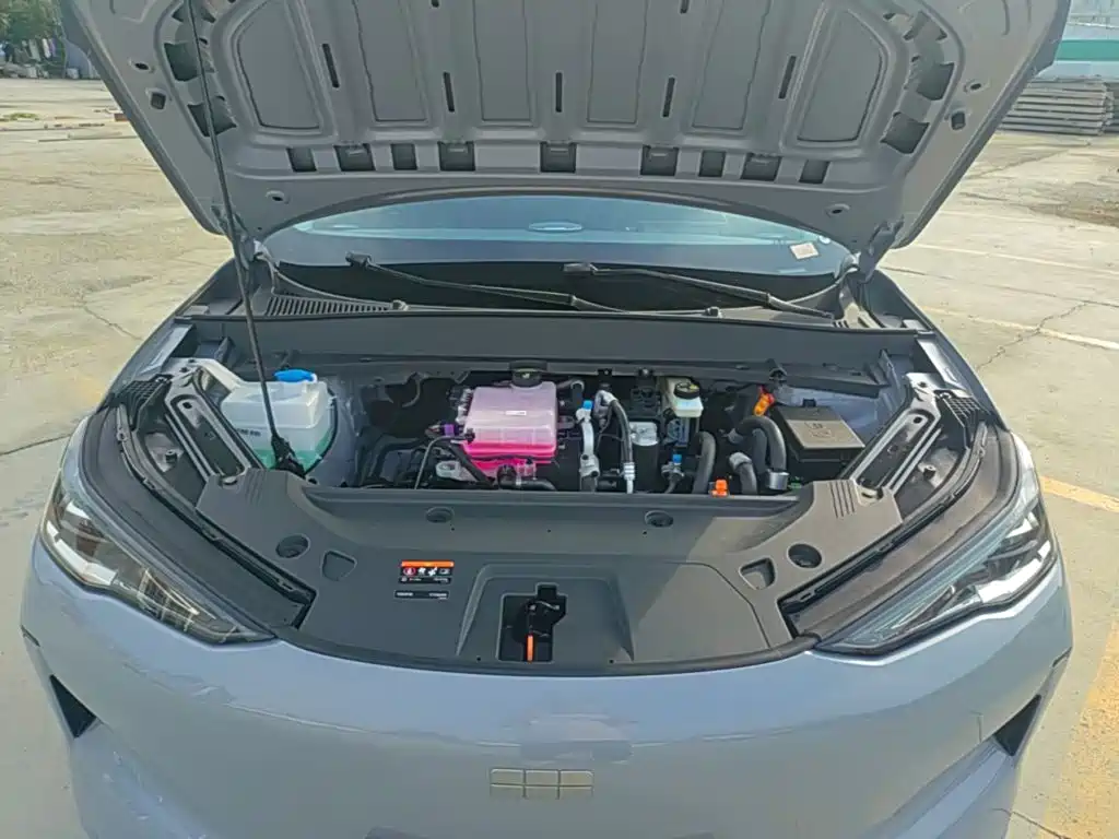 Geely Galaxy Galaxy E5 2026 2026 530km Voyager Edition