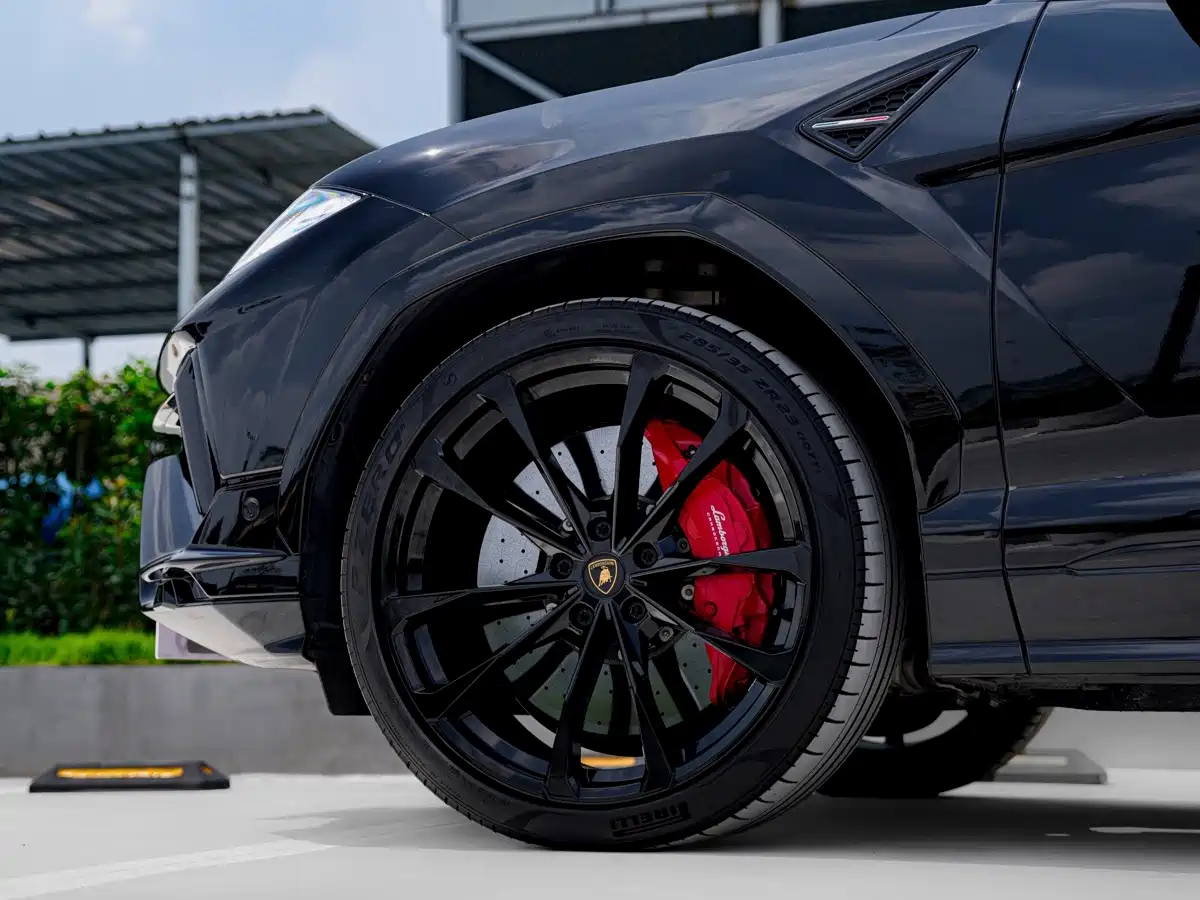 Lamborghini Urus 2024 2023 4.0T V8 S