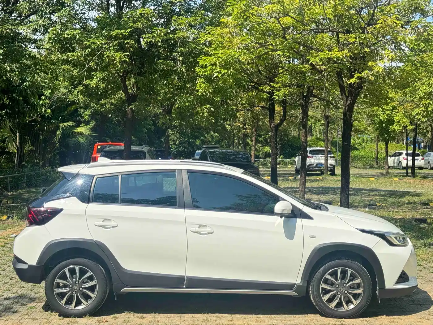 Toyota YARiS L Zhi Xuan 2022 Zhi Xuan X 1.5L CVT Premium Edition фото 7