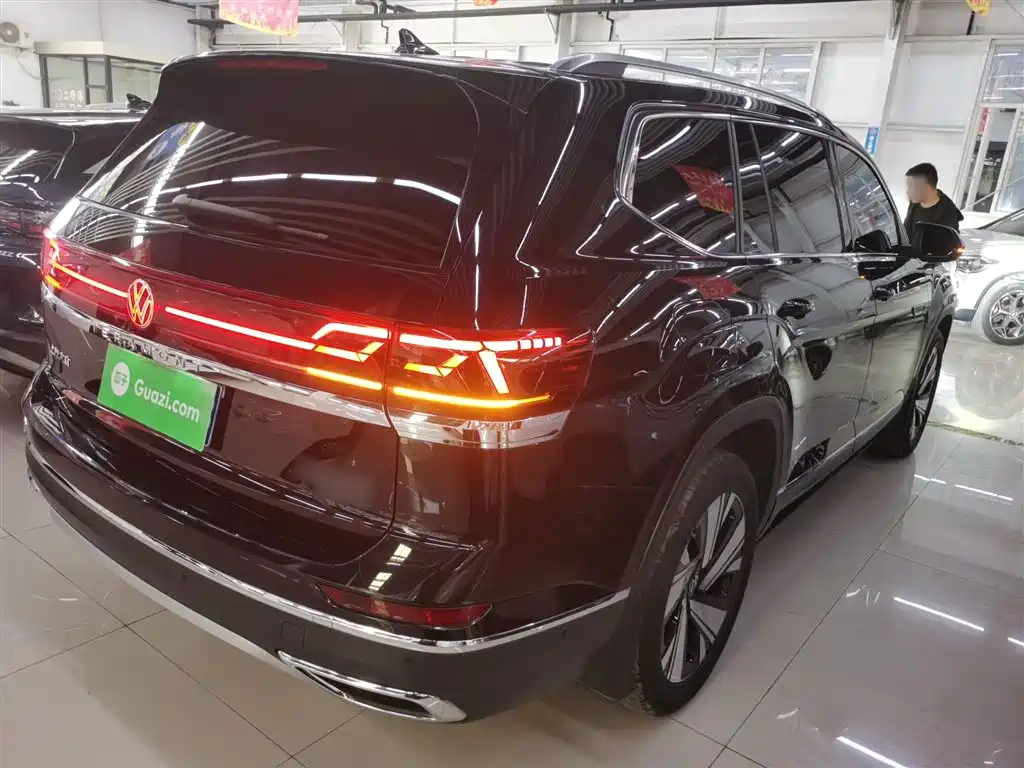 Volkswagen Teramont 2023 380TSI AWD Premium Luxury Edition фото 7