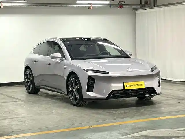 2026 NIO ET5T