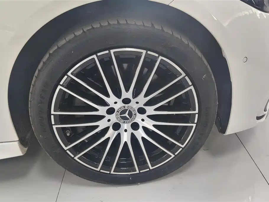 Mercedes-Benz C-Class 2023 C 260 L Sport фото 6
