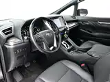 Фото 7 - Toyota Vellfire