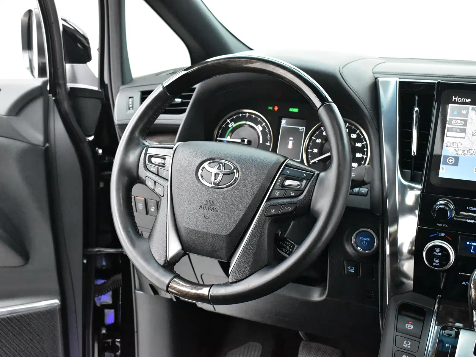 Фото 11 - Toyota Vellfire