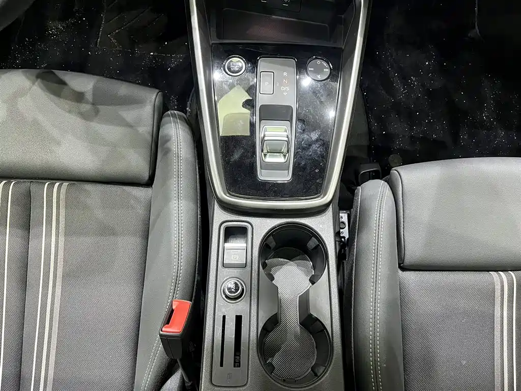 Audi A3 2024 Model Sportback 35 TFSI Fashion Sport фото 16