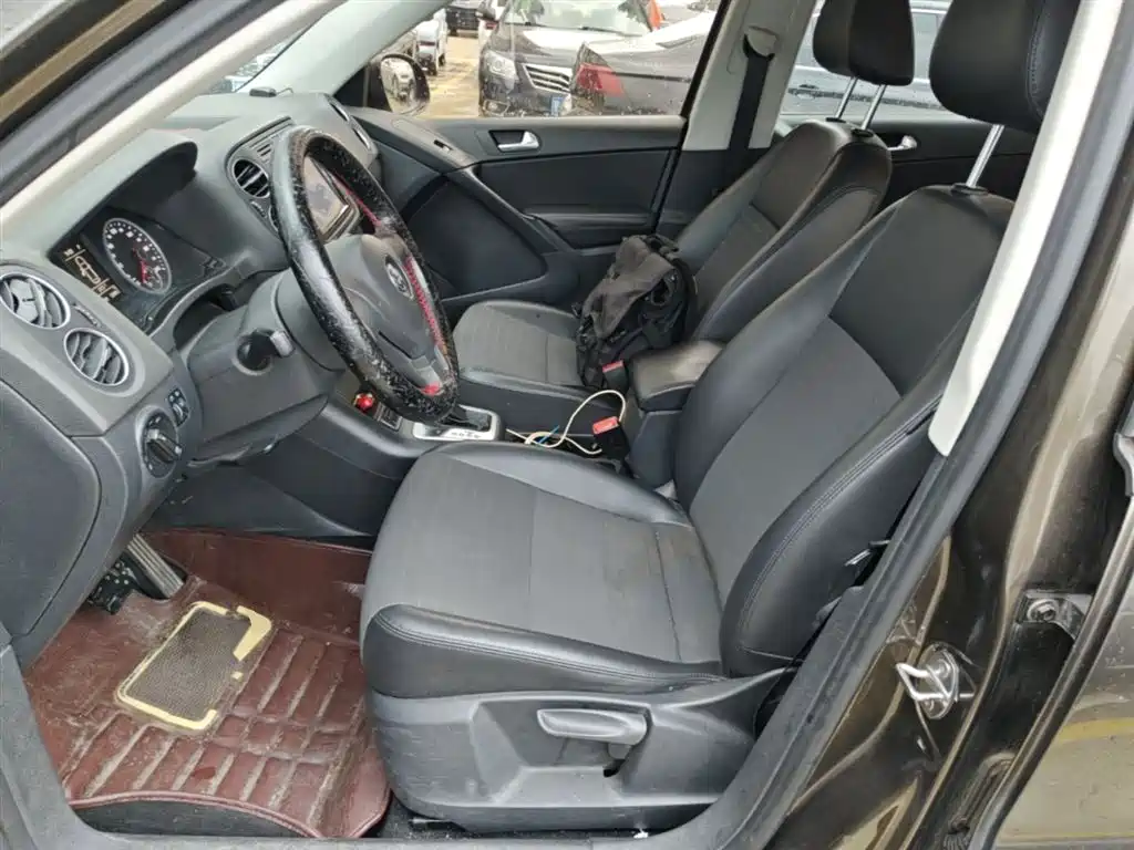 Volkswagen Tiguan 2015 1.8TSI Automatic 2WD Trendline фото 15
