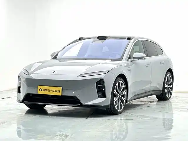 NIO ET5T 2025