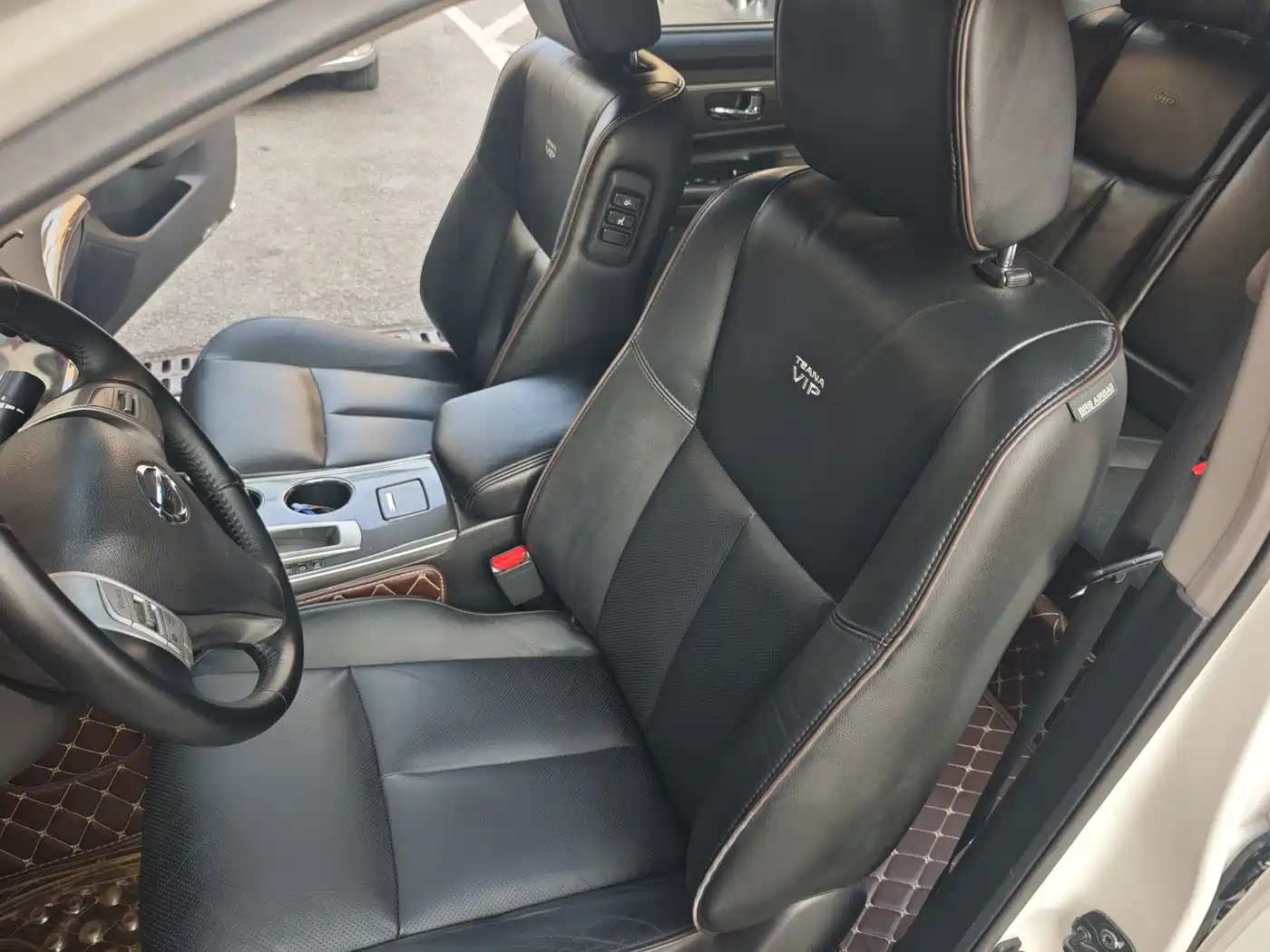 Photo 13 - Nissan Teana