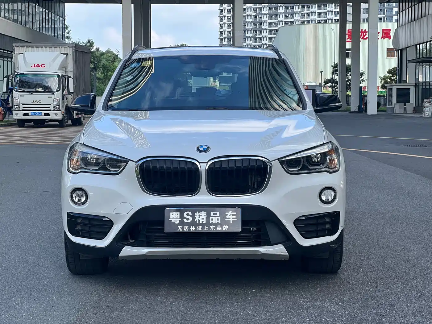 BMW X1 2019 sDrive18Li Premium Model фото 2