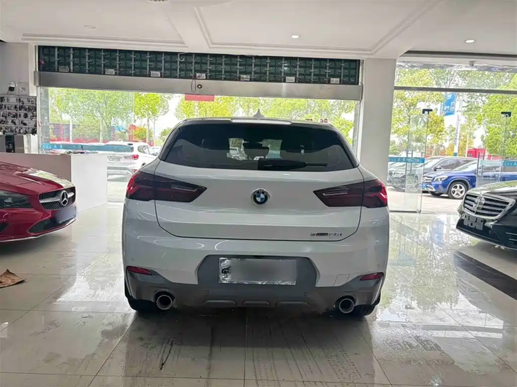 BMW X2 2021 sDrive25i Leading M Off-Road Package фото 9