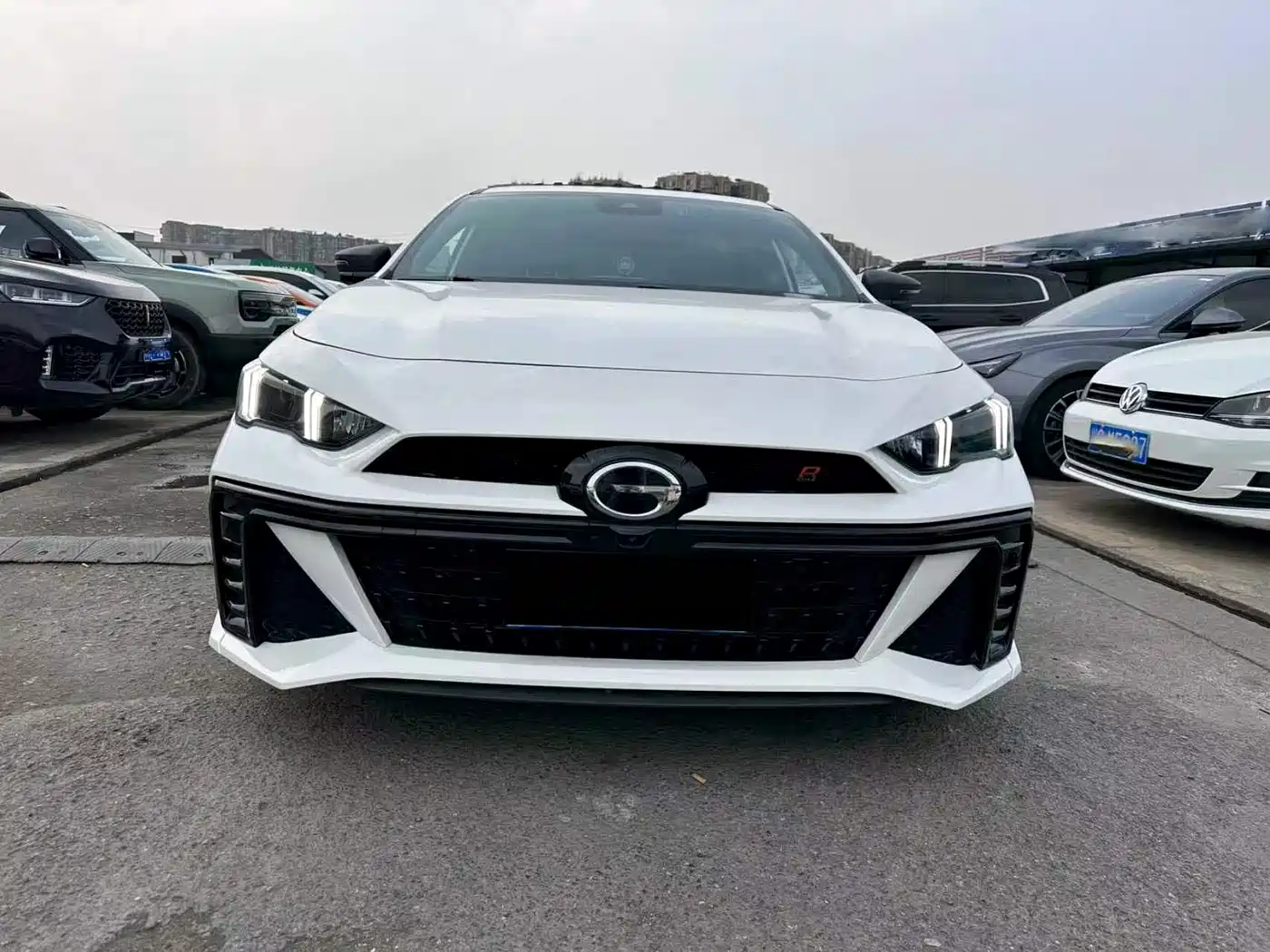 GAC Trumpchi Trumpchi Emkoo 2024 Model 270T DCT Shadow Leopard R-Style Edition фото 2