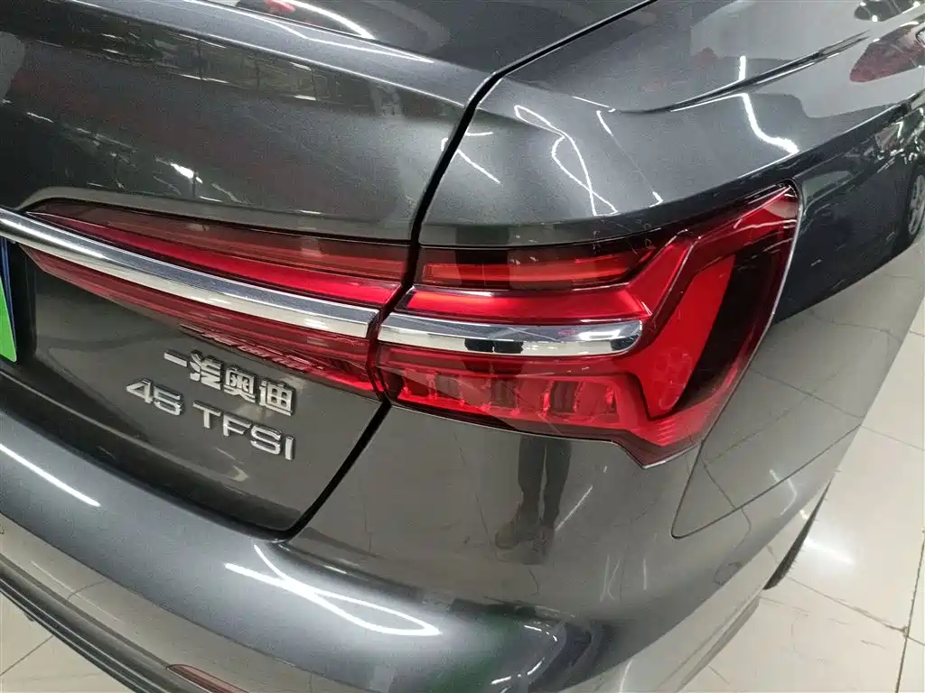 Audi A6L 2020 45 TFSI Premium Dynamic фото 8