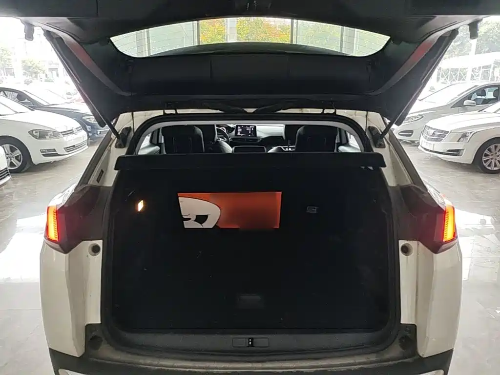 Photo 19 - Peugeot 4008