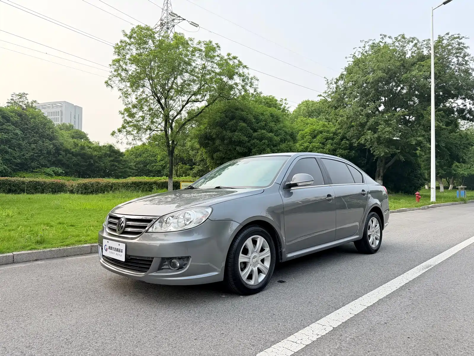 Photo 1 - Volkswagen Lavida