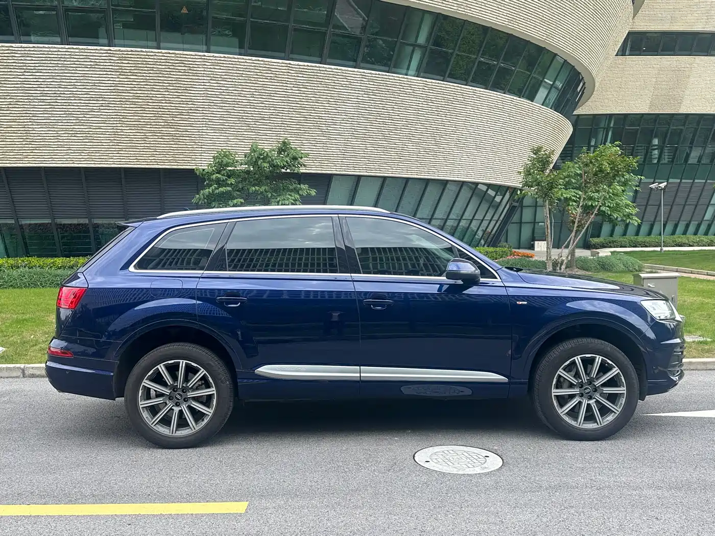 Audi Q7 2019 55 TFSI Premium фото 5