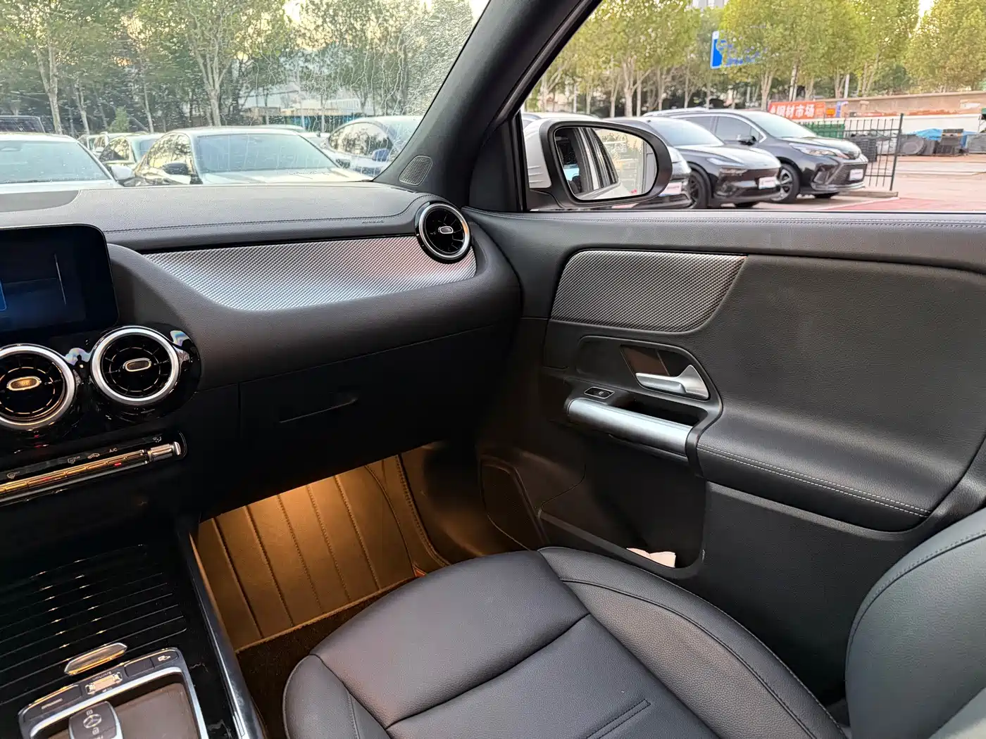 Mercedes-Benz GLA 2024 2024 GLA 200