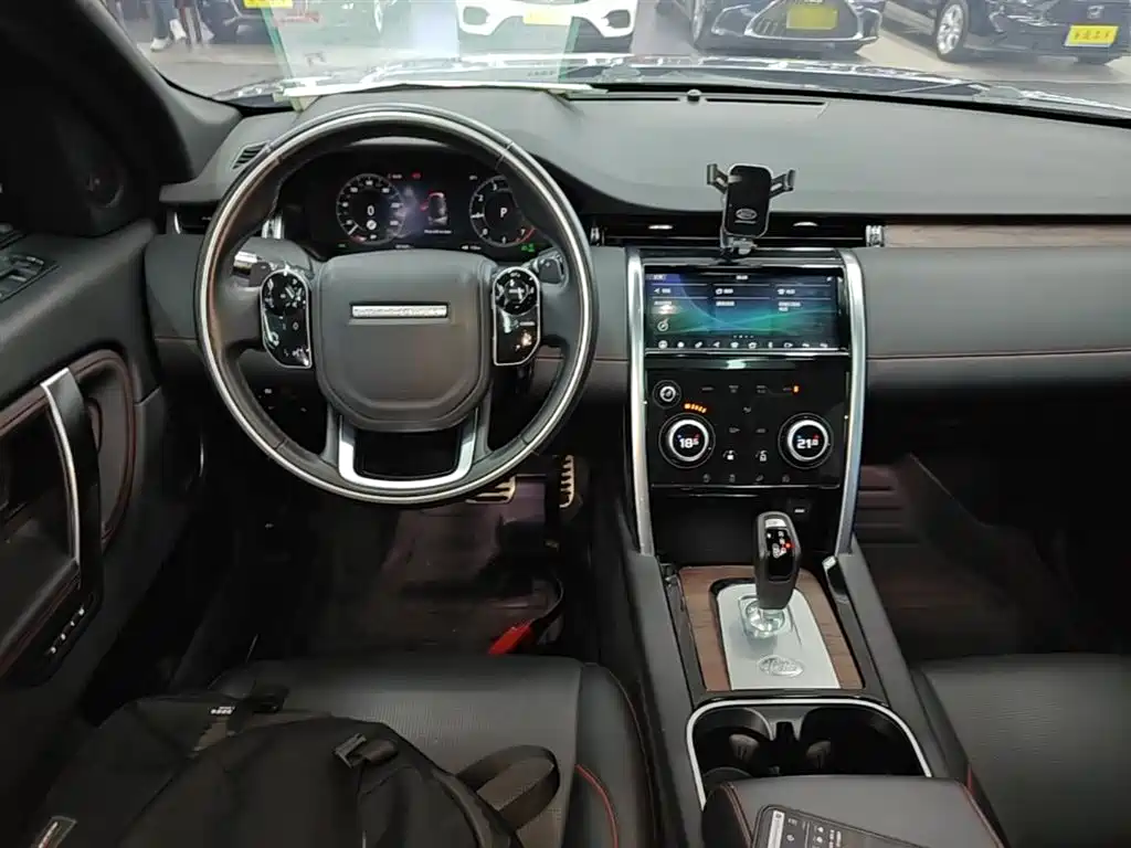 LAND ROVER DISCOVER SPORTS