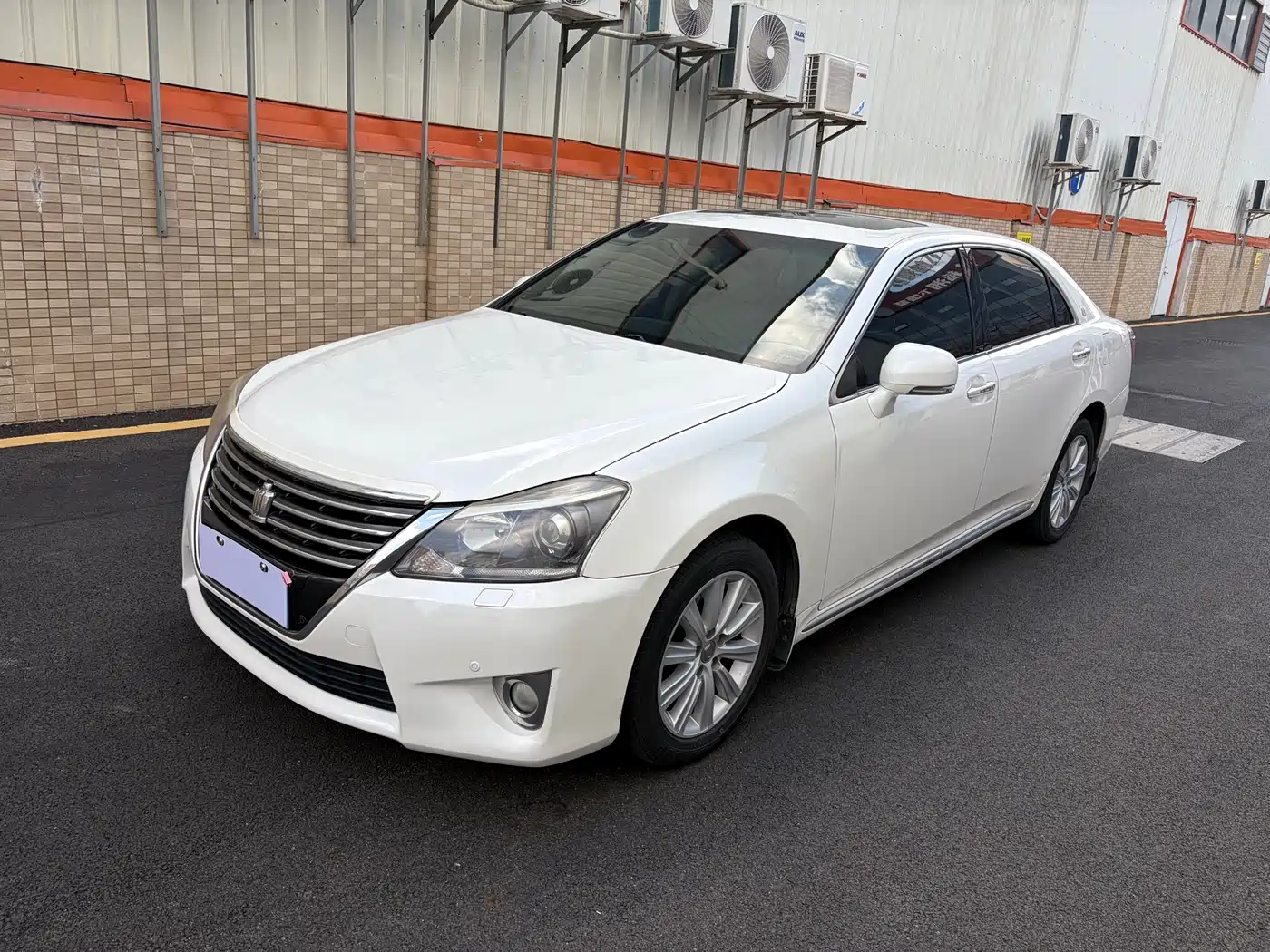Toyota Crown 2012 2.5L Royal Leather Edition