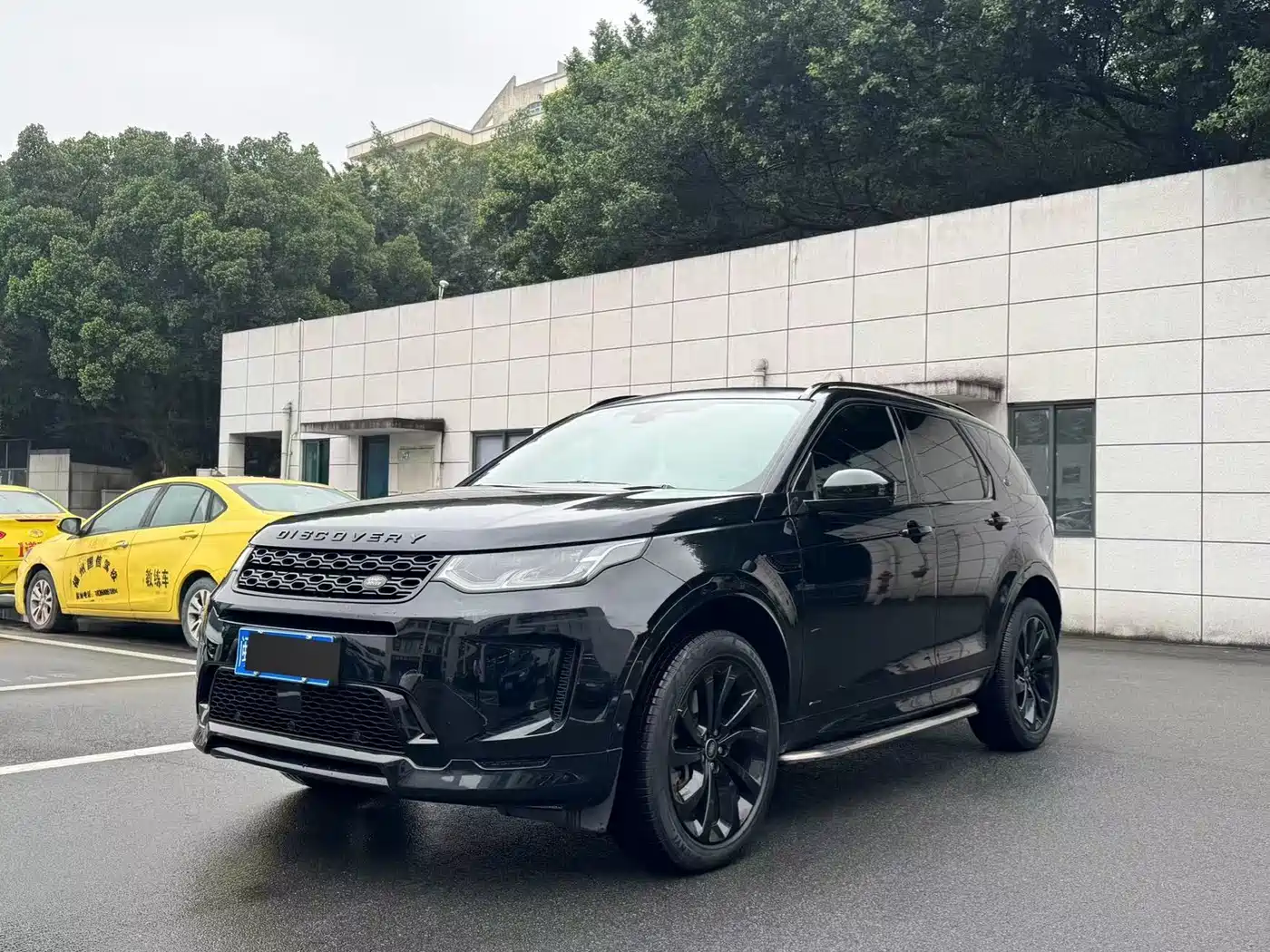Land Rover Discovery Sport 2020 249PS R-Dynamic Performance Tech 7-seater