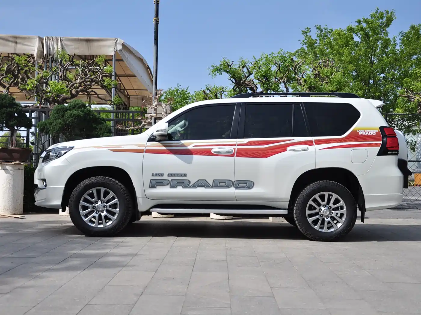 Toyota Prado 2019 3.5L Automatic TX-L Zunxiang Edition with Rear-mounted Spare Tire фото 5