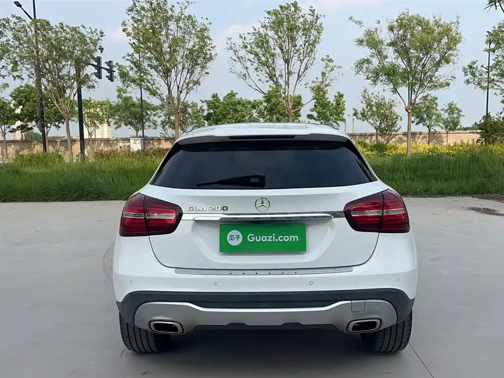 Mercedes-Benz GLA 2018 GLA 200 Dynamic фото 20