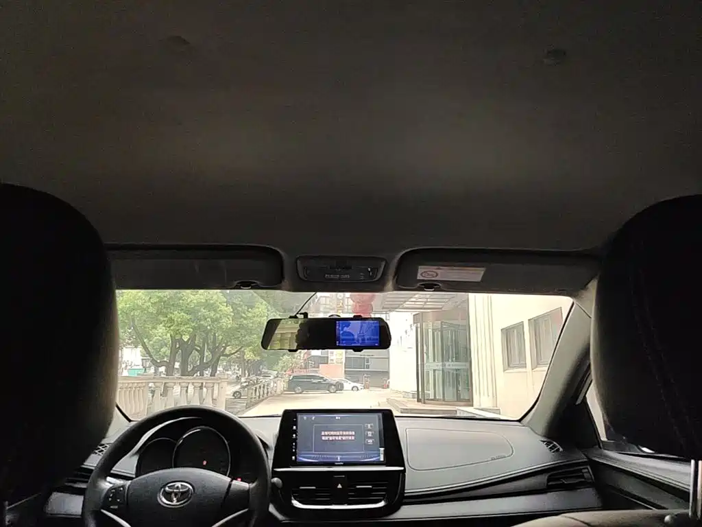 Toyota Vios 2022 1.5L 20th Anniversary Edition фото 18