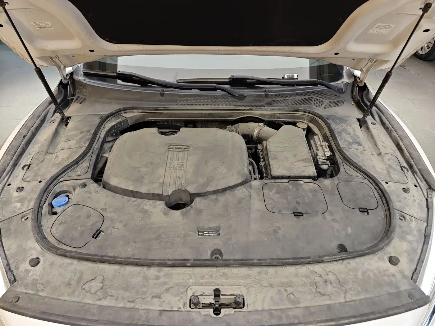 Geely Borui 2019 2018 1.5T MHEV Premium Edition