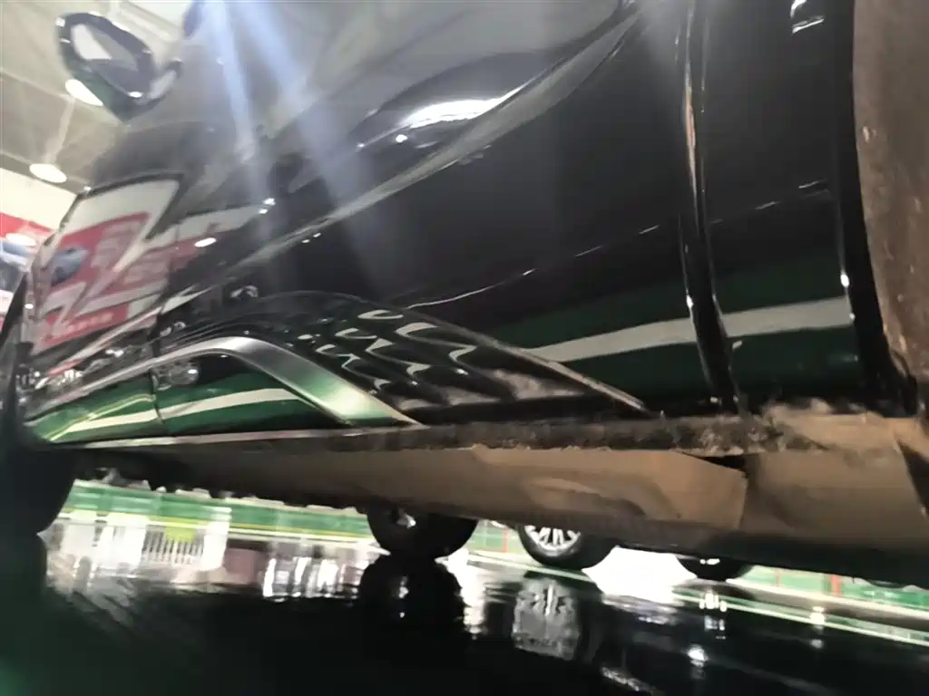 Hongqi HS5 2023 2.0T Flag Enjoy Pro Edition фото 22