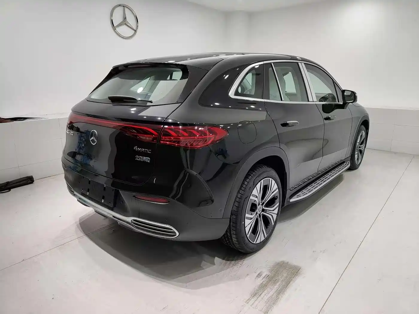 Mercedes-Benz EQE SUV 2024 500 4MATIC Pioneer Edition фото 12