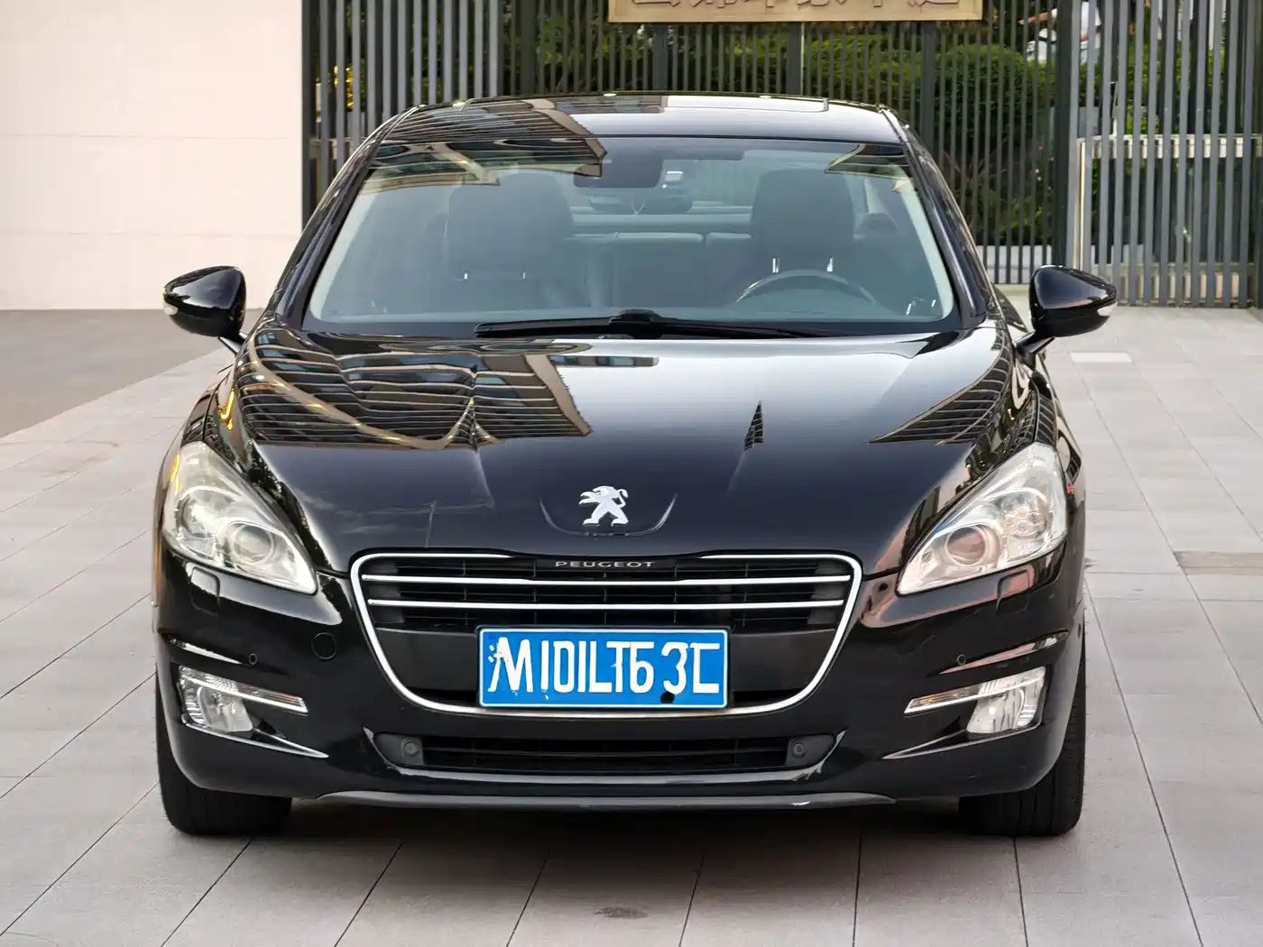 Peugeot 508 2014 2013 2.3L Roland Garros Edition
