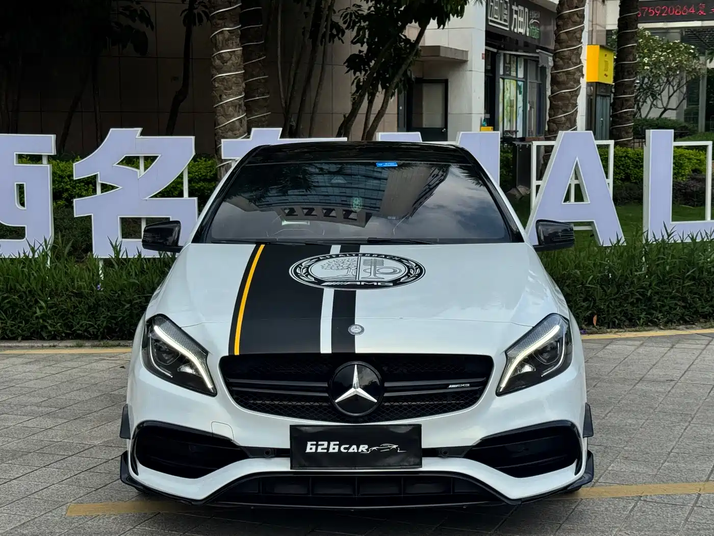 Mercedes-Benz A-Class AMG (Import) 2016 AMG A 45 4MATIC фото 2