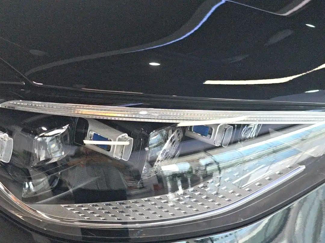 Mercedes-Benz Maybach S-Class 2026 S 580 4MATIC фото 5