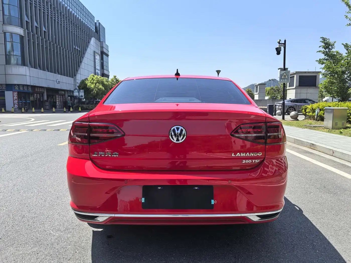Volkswagen Lamando 2021 Facelift 280TSI DSG Comfort Edition фото 9