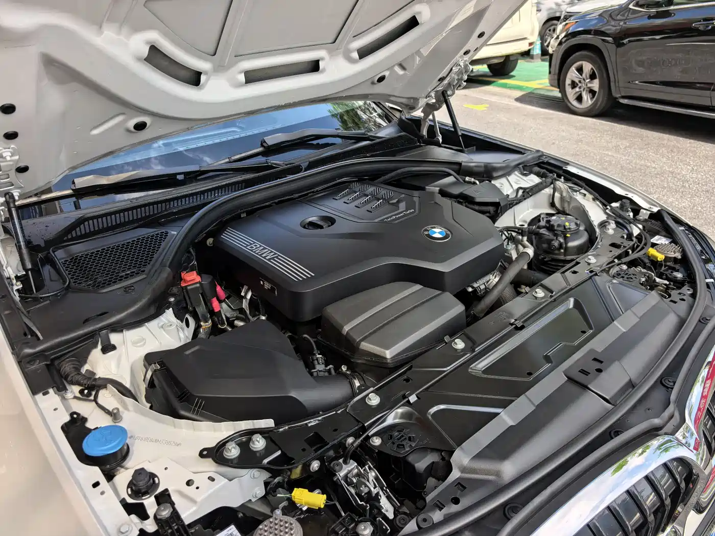 BMW 3 Series 2023 320Li M Sport Package фото 17