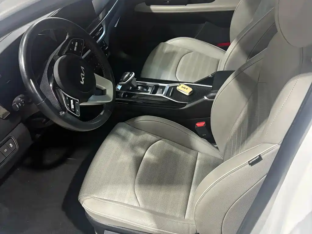 Kia K3 2023 2023 Model 1.5L CVT Luxury Edition