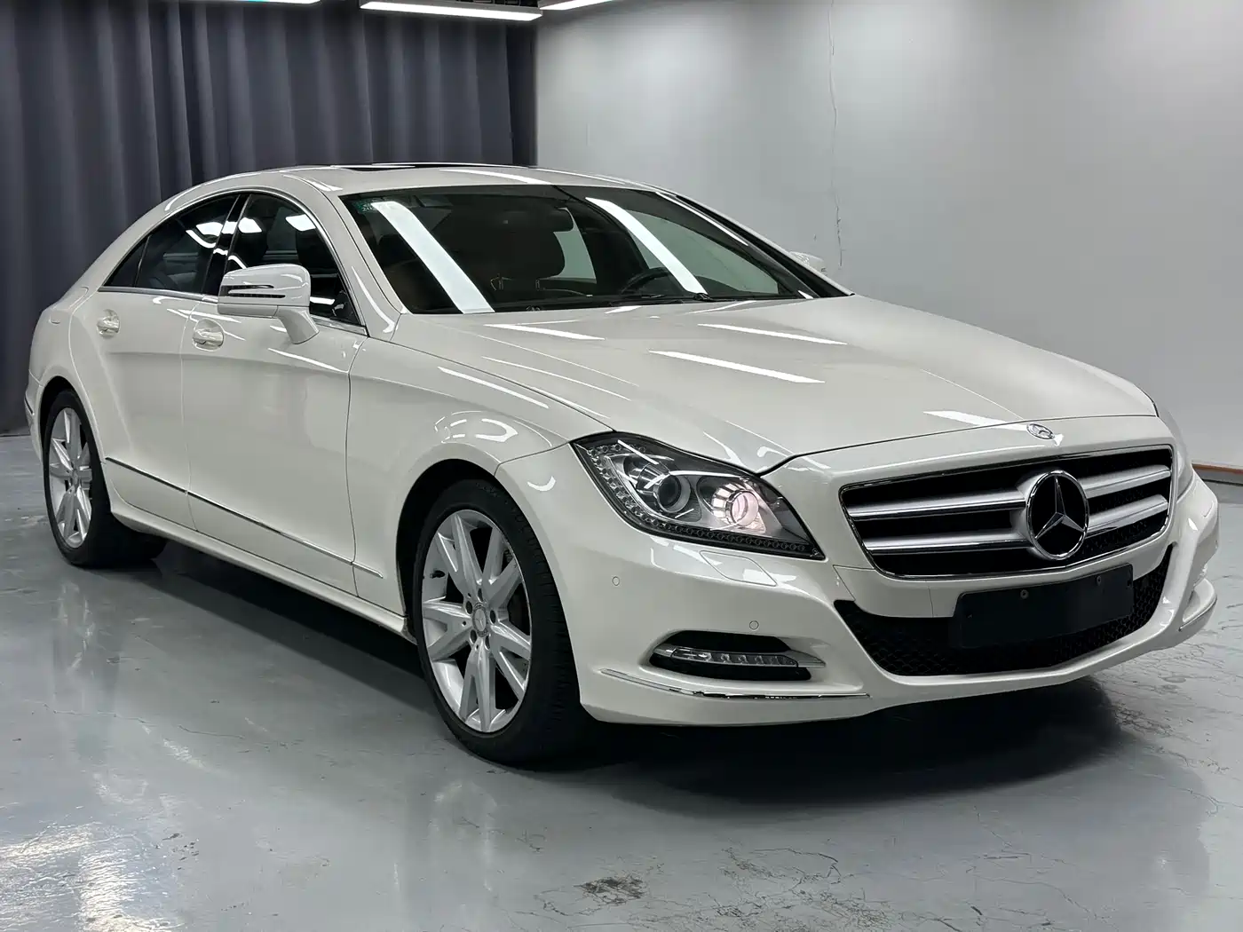 Mercedes-Benz CLS 2012 CLS 300 CGI фото 3
