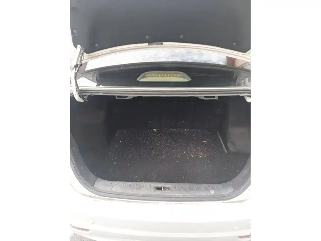 JAC Motors Heyue A30 2014 2014 Model 1.5L Manual Premium