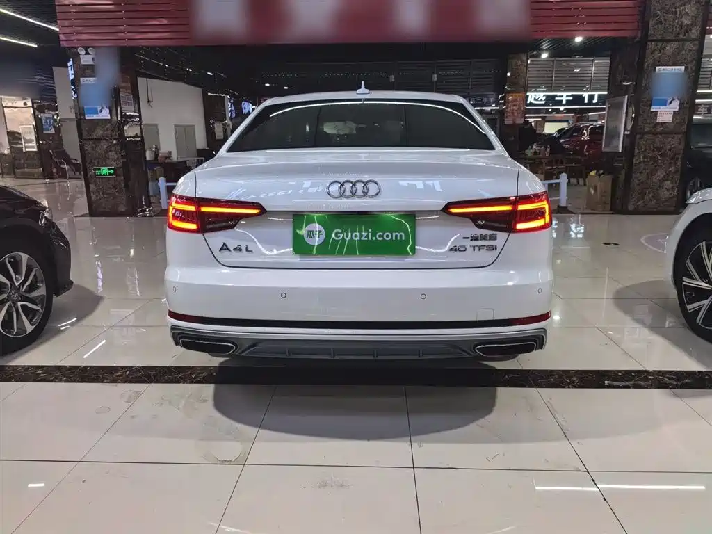 Audi A4L 2018 30th Anniversary 40 TFSI Fashion фото 9