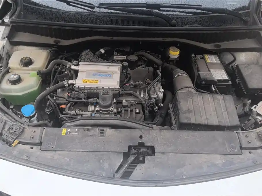 GAC Trumpchi Trumpchi GS3 2023 Shadow Speed 270T Power Enjoyment Edition фото 10