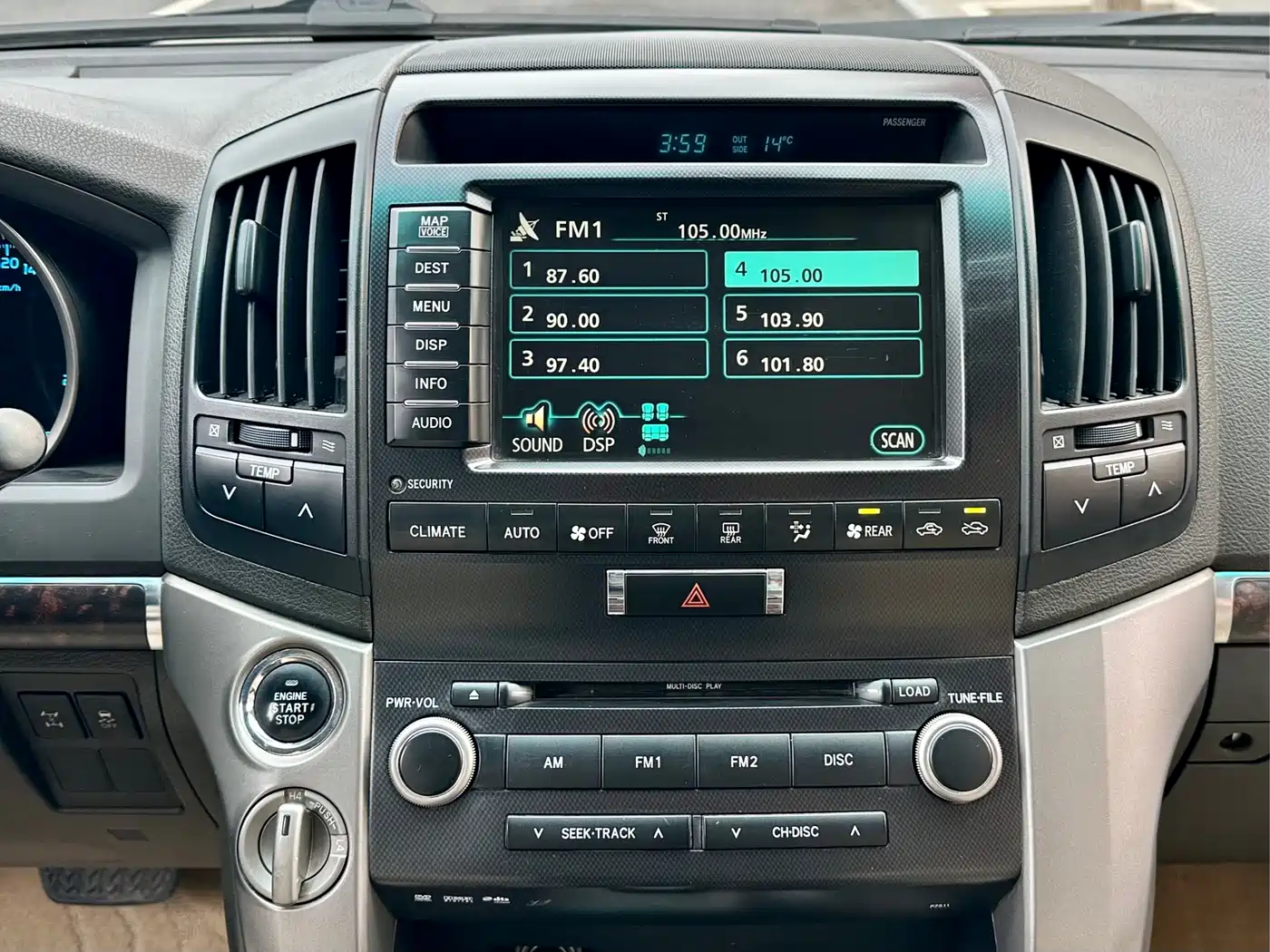 Toyota Land Cruiser 2007 4.7L Automatic VX-R фото 6