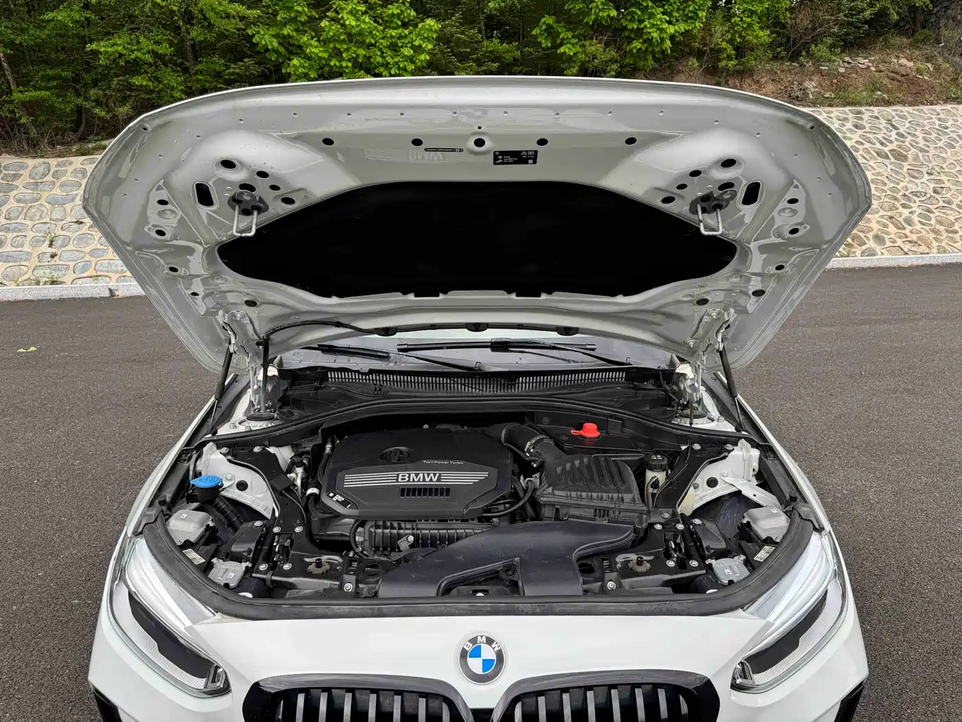 BMW 1 Series 2022 120i M Sport Shadow Edition фото 18