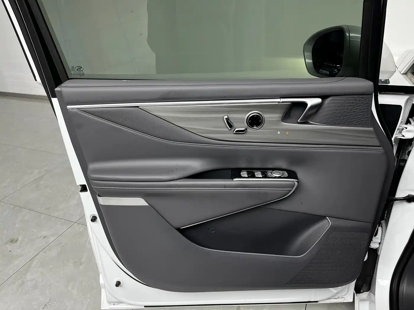 Buick GL8 2025 Model Landglory Smart Edition фото 17