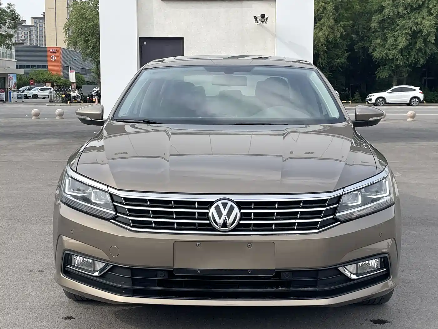 Volkswagen Passat 2017 330TSI DSG Prestige фото 2