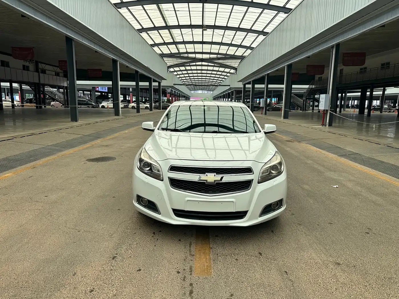 Chevrolet Malibu 2014 2.0L Automatic Luxury фото 2