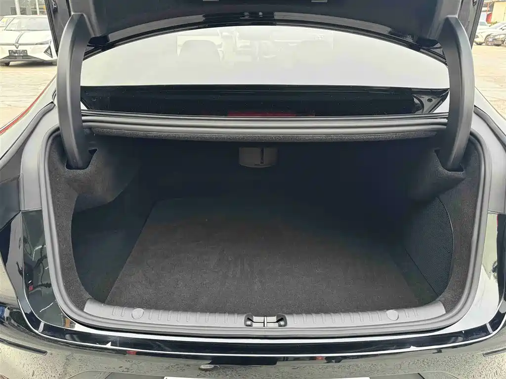 BYD HAN